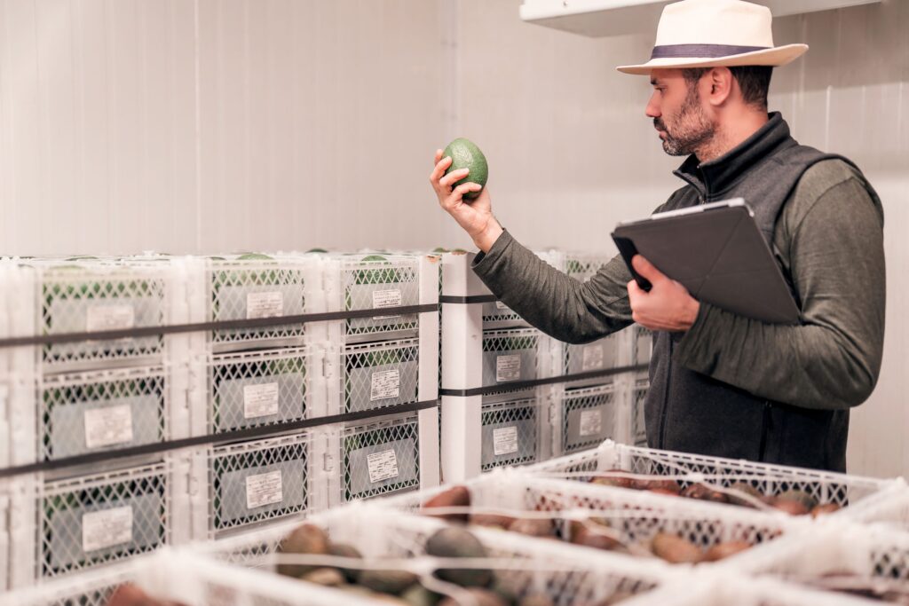 Efficient global cold chain systems